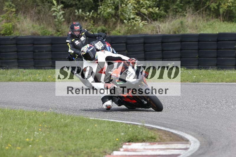 /53 16.09.2025 Track Day Domi Aegerter ADR/Gruppe rot/33